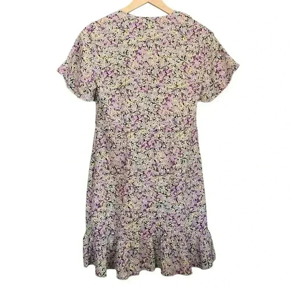 ONLY Floral Wrap Dress - Picture 3 of 9